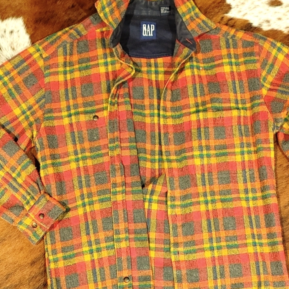 Vintage. Gap button up